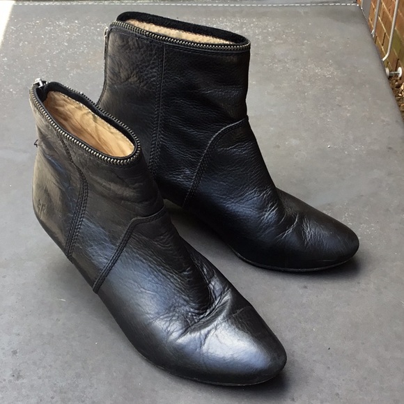 Frye Shoes - Frey Steffi zip short boots  leather 8.5 M